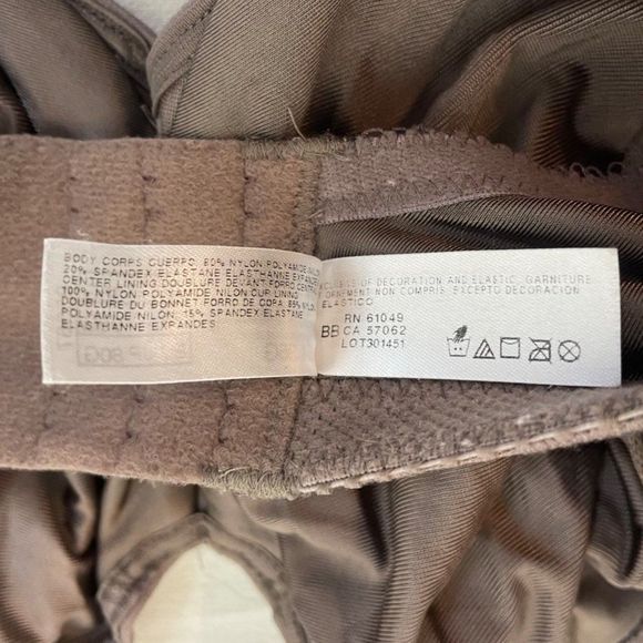 Wacoal Greige Awareness Seamless Underwire Bra 85567 for Comfort and Support 42D - Picture 8 of 9